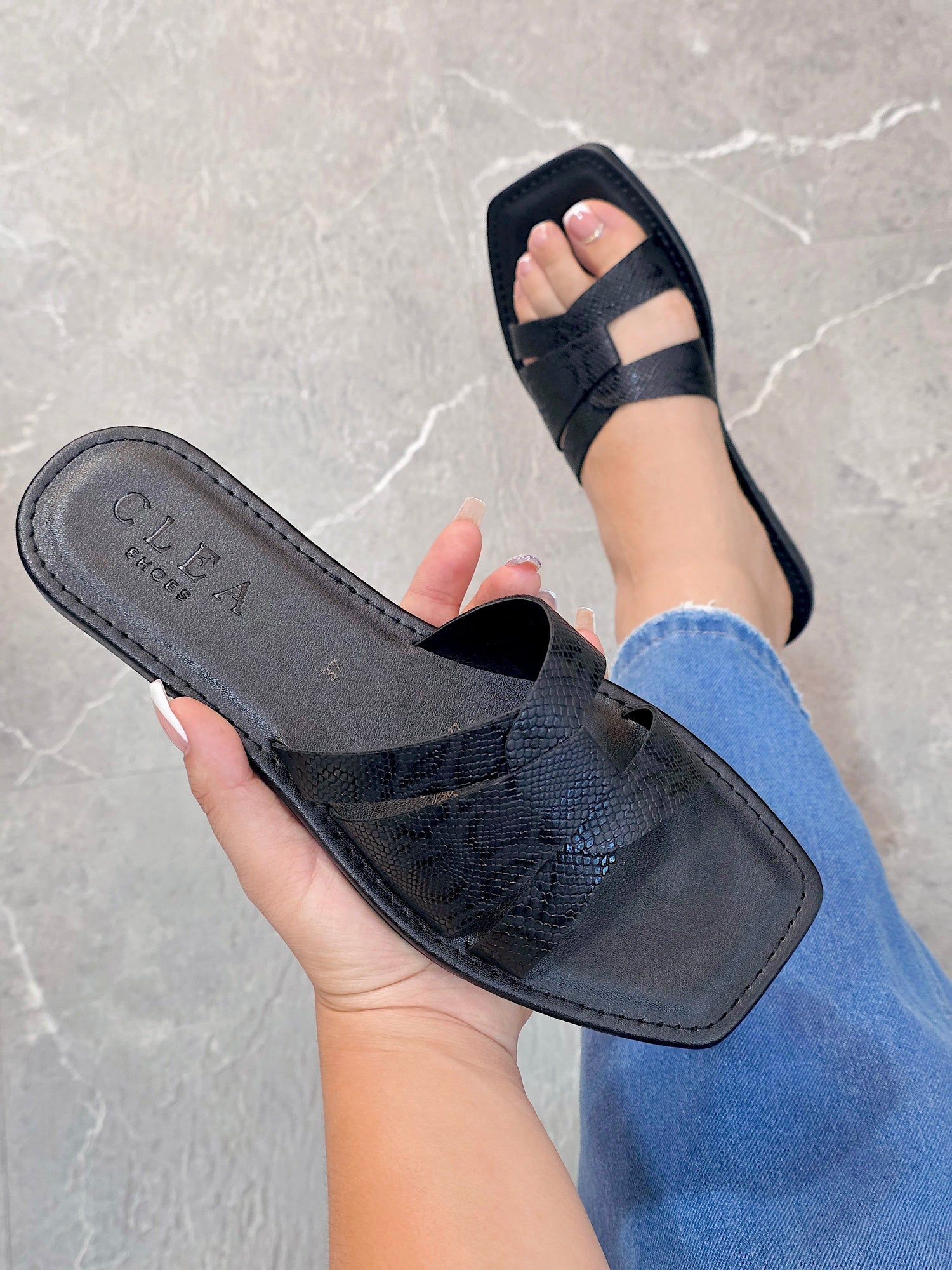 Sandalias