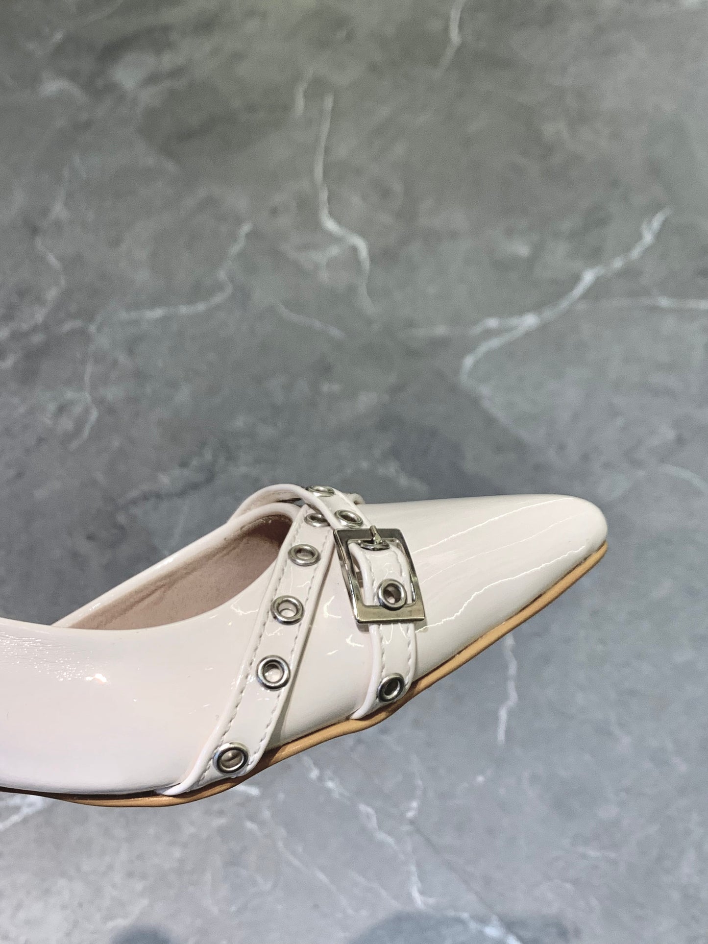 STILETTOS FER