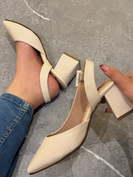 STILETTOS DELIA