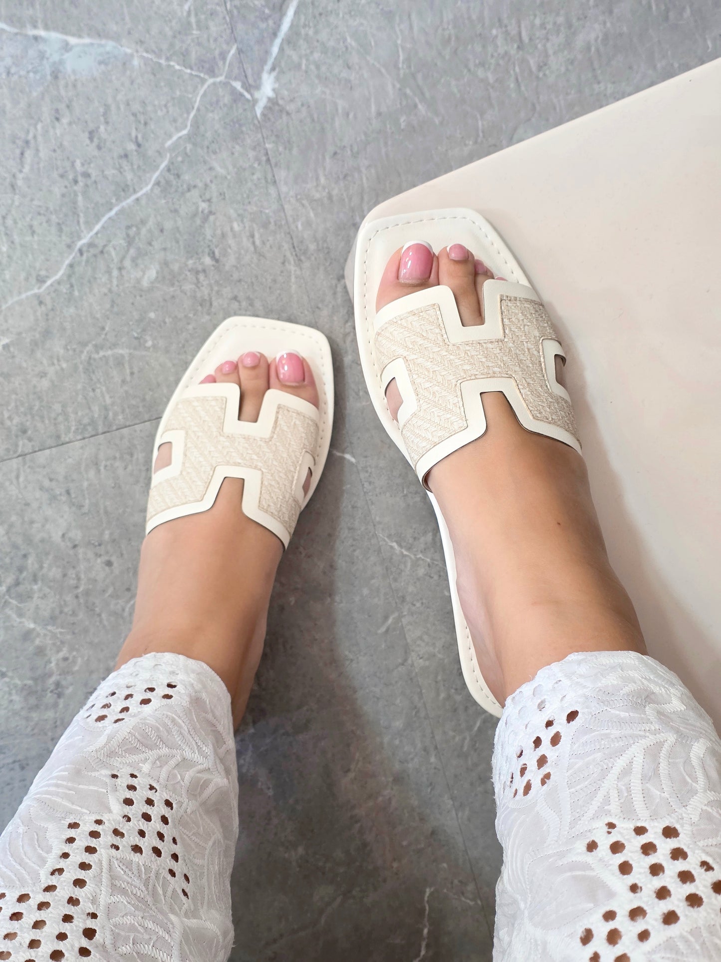 SANDALIAS VALENTINA