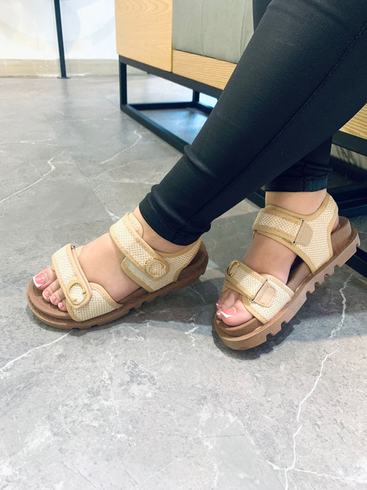 SANDALIAS LIRIO YUTE